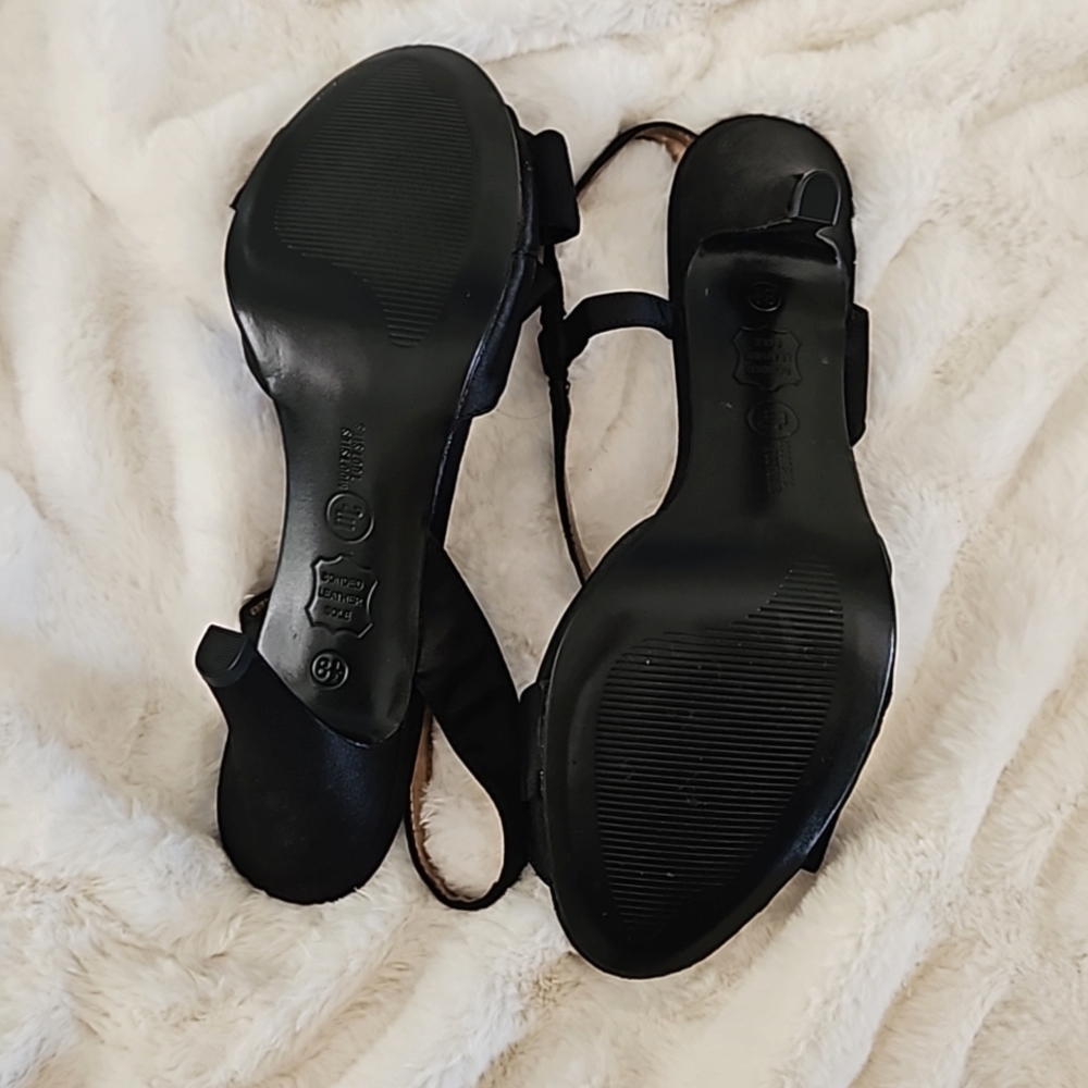 Brand New . Never Worn Mootsies Tootsies Heels ♥️ - Picture 3 of 6